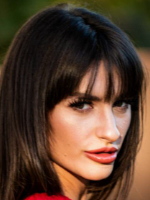 Mia Taylor
