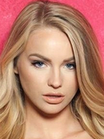 Staci Carr